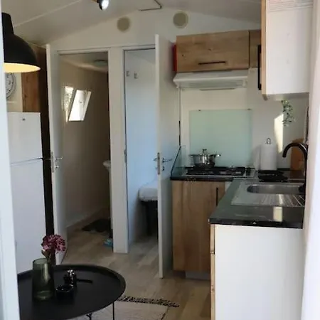 House On Wheels * Karteroli